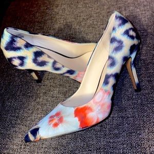 Multi color Nine West heels